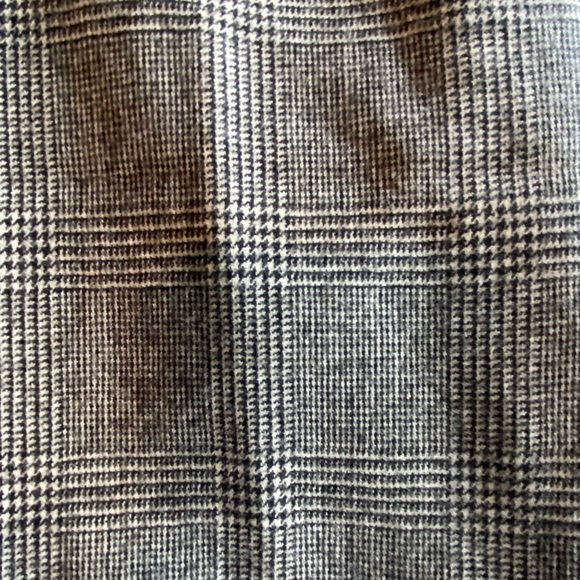 Boden Wool-Blend Houndstooth Crop Pants - Picture 2 of 7